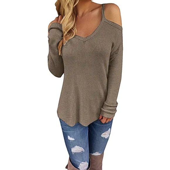 cold shoulder thermal top